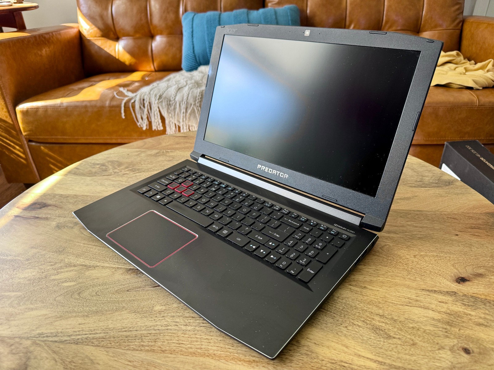 Acer Predator Helios 300 — i7-8750H, GTX1060 — PH315-51-78NP