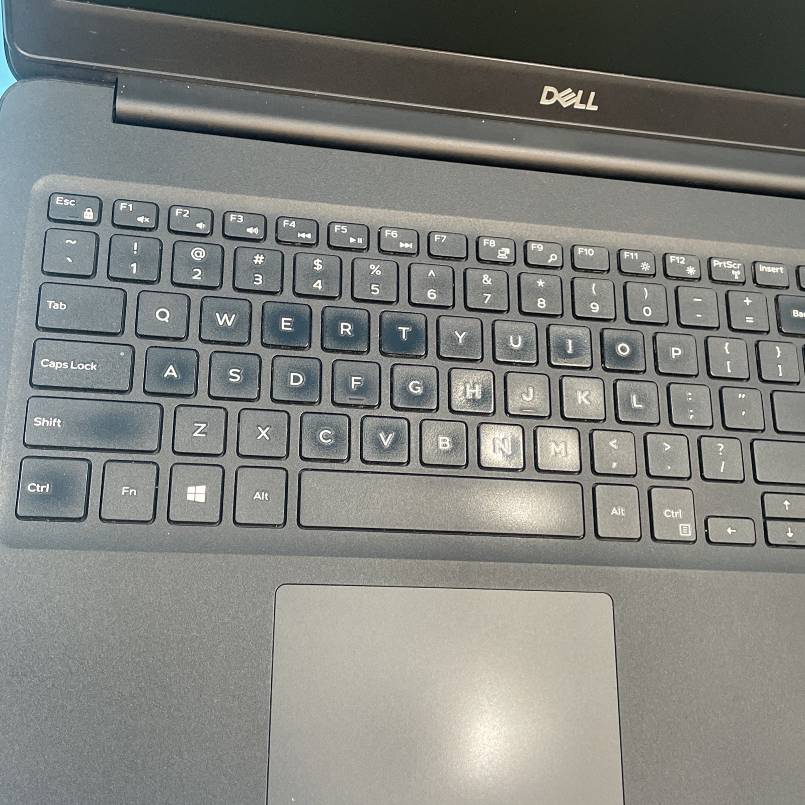 (LOT OF 12) Dell Laptops | i5 8th Gen | 8/16GB RAM** | NO DRIVE **READ** | NO OS