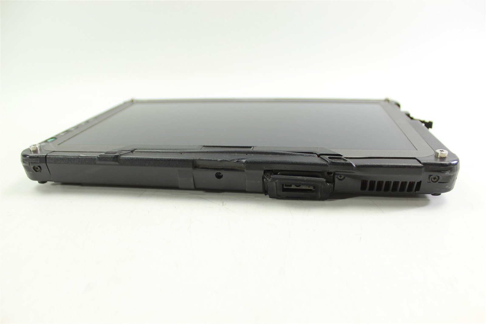 Getac F110 G6 Rugged Tablet 11.6″ i5-1135G7 2.4GHz 256GB SSD 8GB RAM NO OS