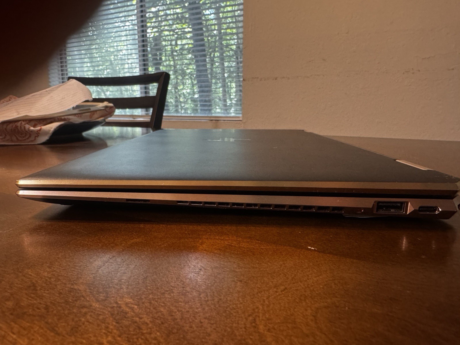 HP Spectre x360 15″ 4K Touch i7-1165G7 16GB 477GB SSD 85% Battery Health Win 11
