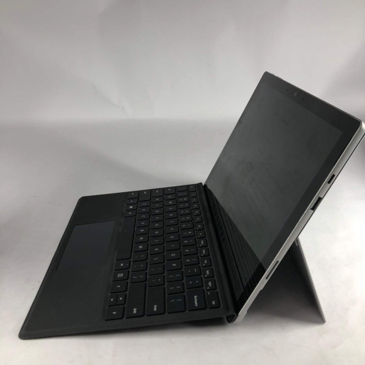 Broken Microsoft Surface Pro 7 1866 13″ i3-1005G1 4GB RAM 128GB SSD READ