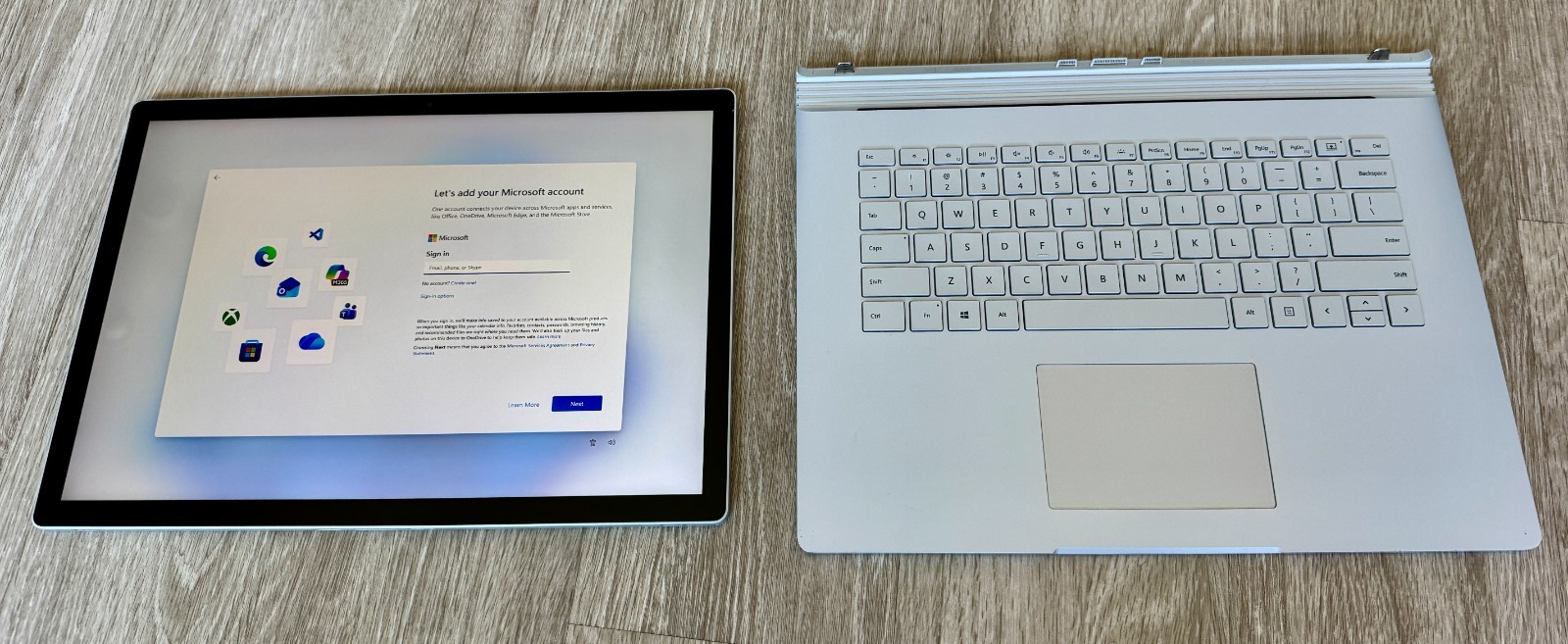 Microsoft Surface Book 2 15″ i7 256GB SSD GTX 1060 – Excellent Condition