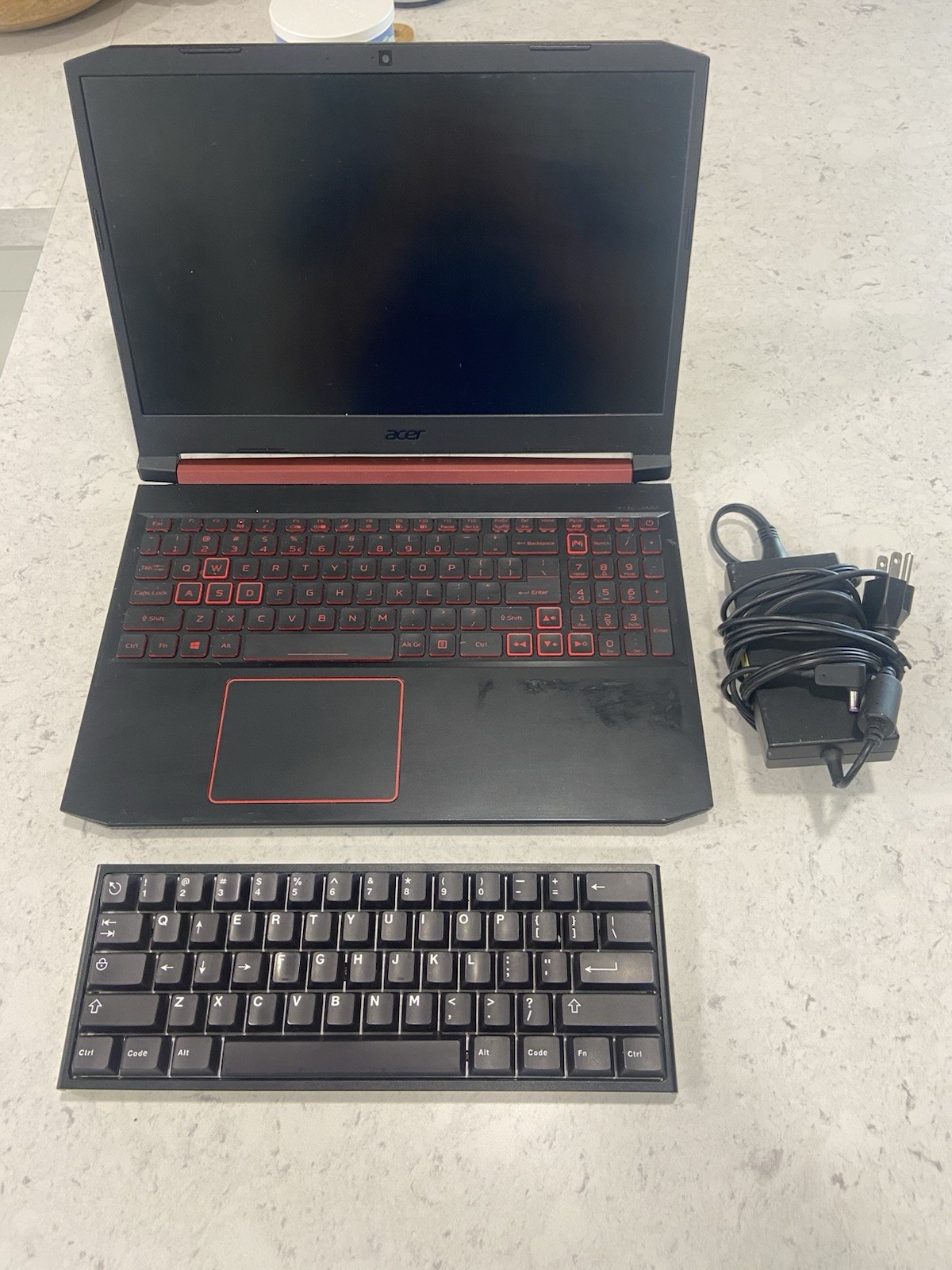 Acer Nitro 5 Laptop 16GB RAM, I5-9th GEN, GTX 1650 And *FREE KEYBOARD*