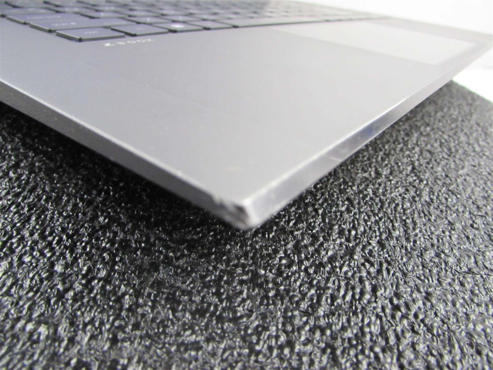 HP ZBOOK STUDIO (G8) 1920X1080 FHD I9-11950H 1TB SSD 32GB RAM RTX A3000 NO O.S