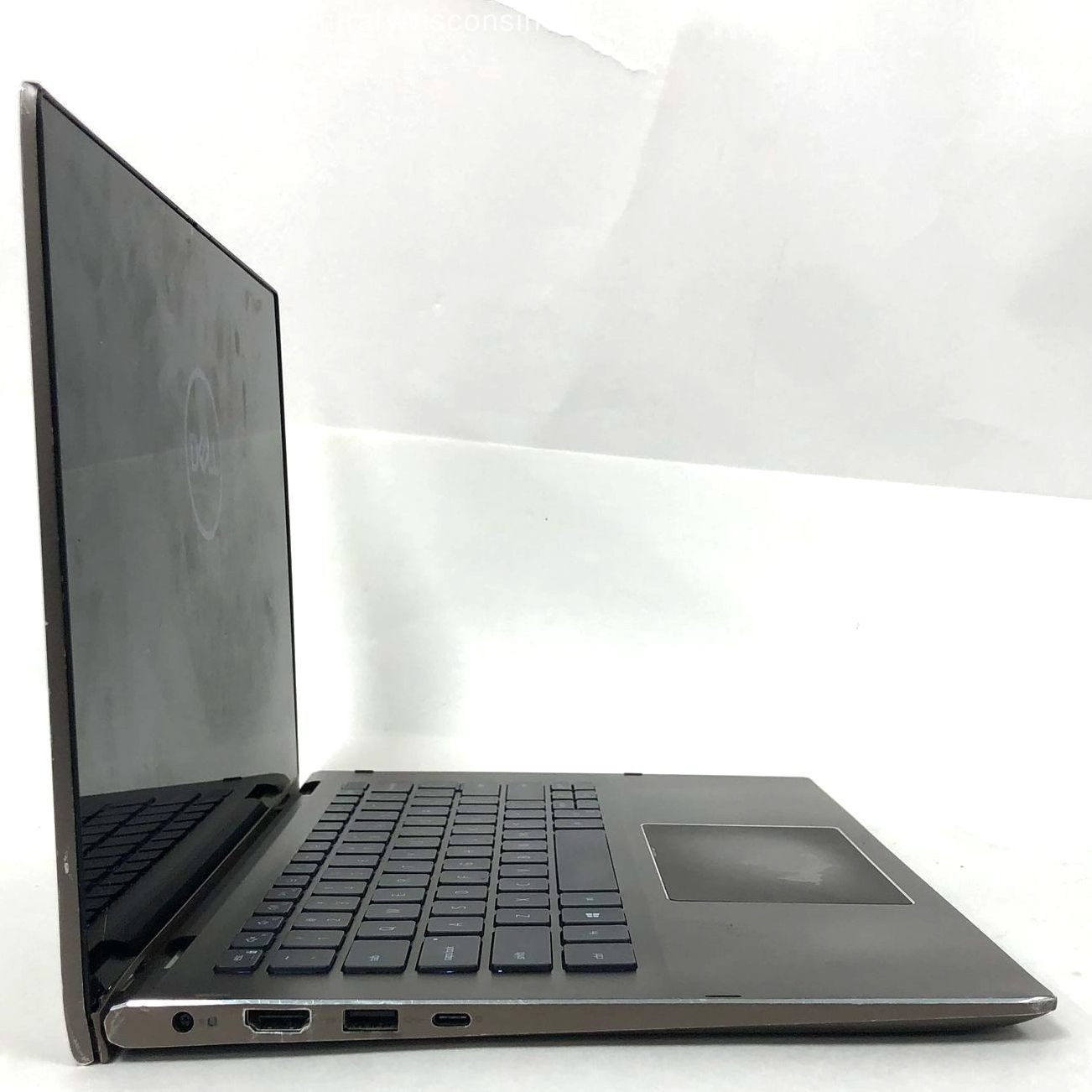 Dell Inspiron 7405 2n1/R5/8GB/256GB SSD/Cracked Screen/As-Is