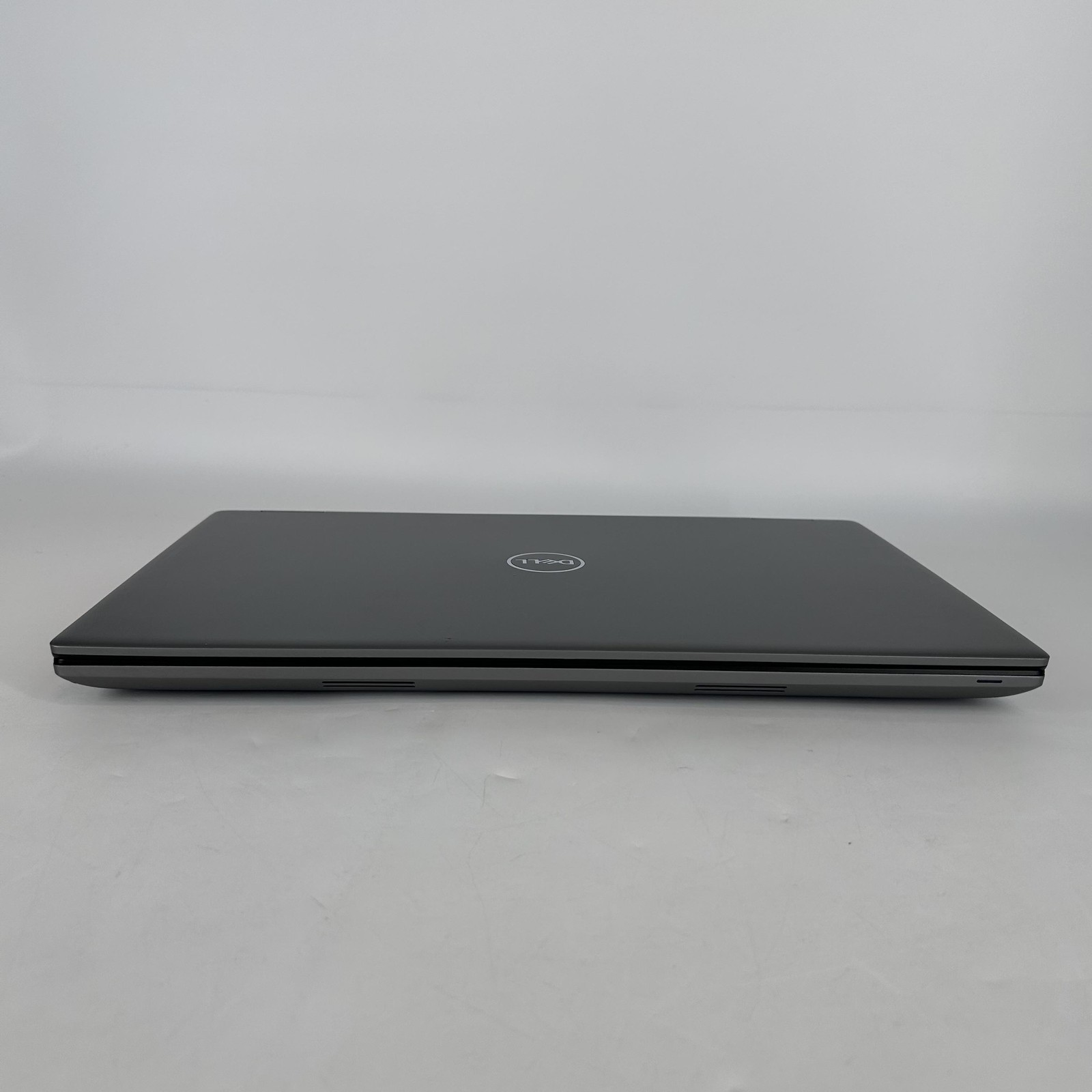Dell Precision 7770 17.3 FHD 2.3 GHz i9-12950HX 32GB 512GB RTX A5500 LCD BLEED