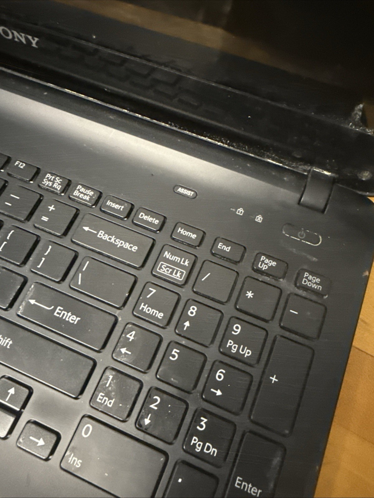 Sony VAIO Model SCF152C29L Laptop – Untested – See Pictures