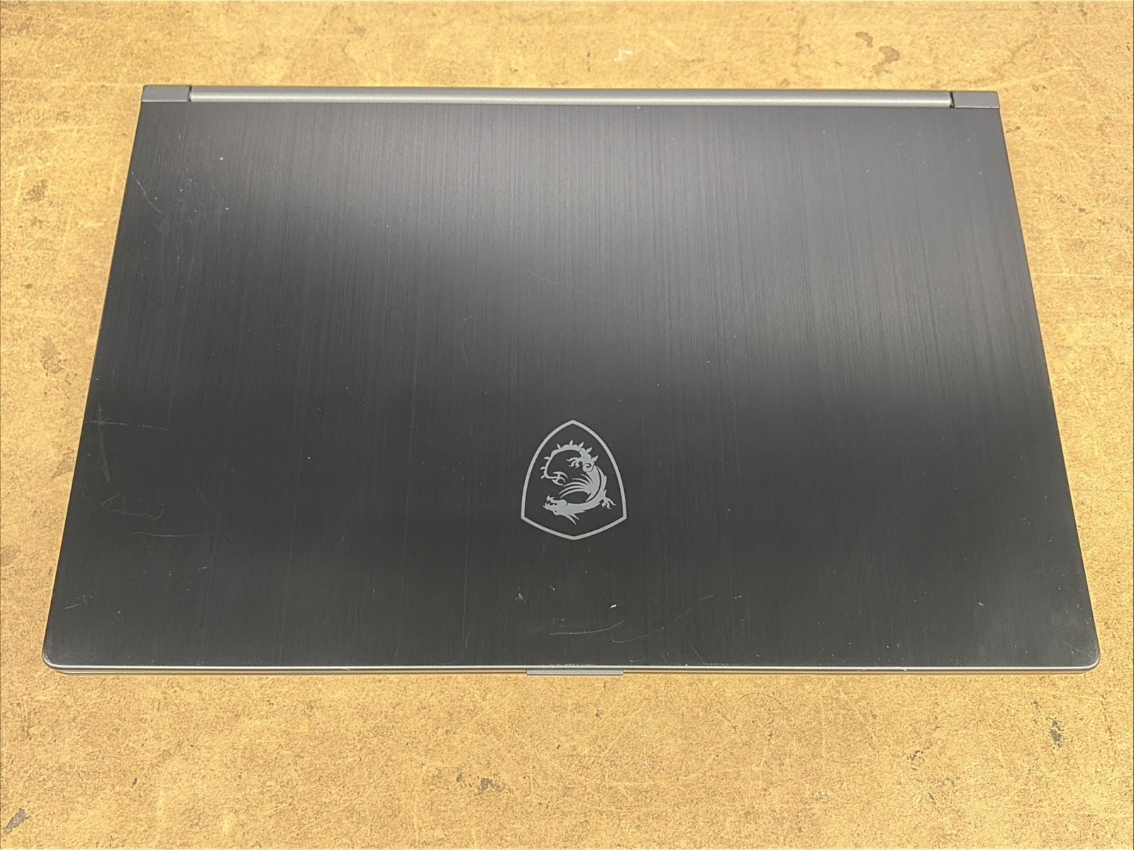 MSI Modern 14 MS-14B3 i5-10210U 1.6GHz 8GB RAM No SSD/OS