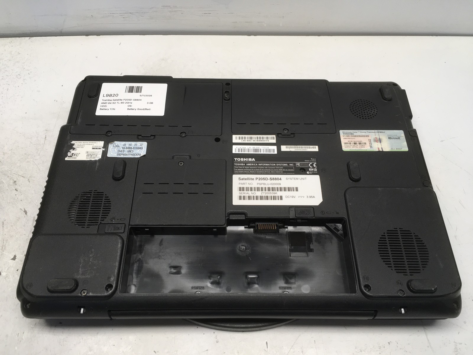 Toshiba Satellite P205D-S8804 AMD 64 X2 TL-60 2GHz 3 GB NO HDD No Batt