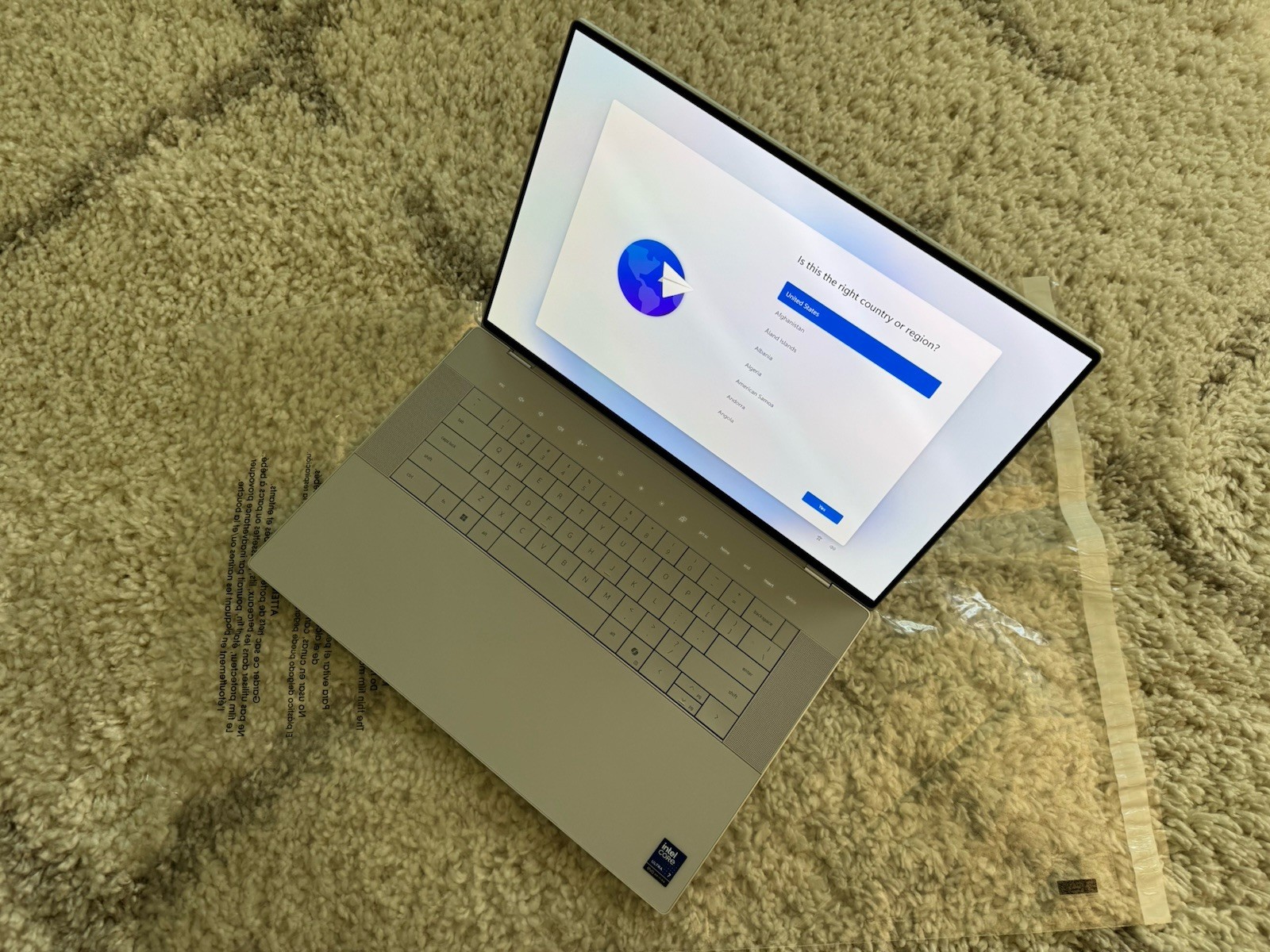 Dell 16 (XPS 16) Premium, 4K OLED Touch, Ultra 7 255H 32GB 1TB RTX 5050