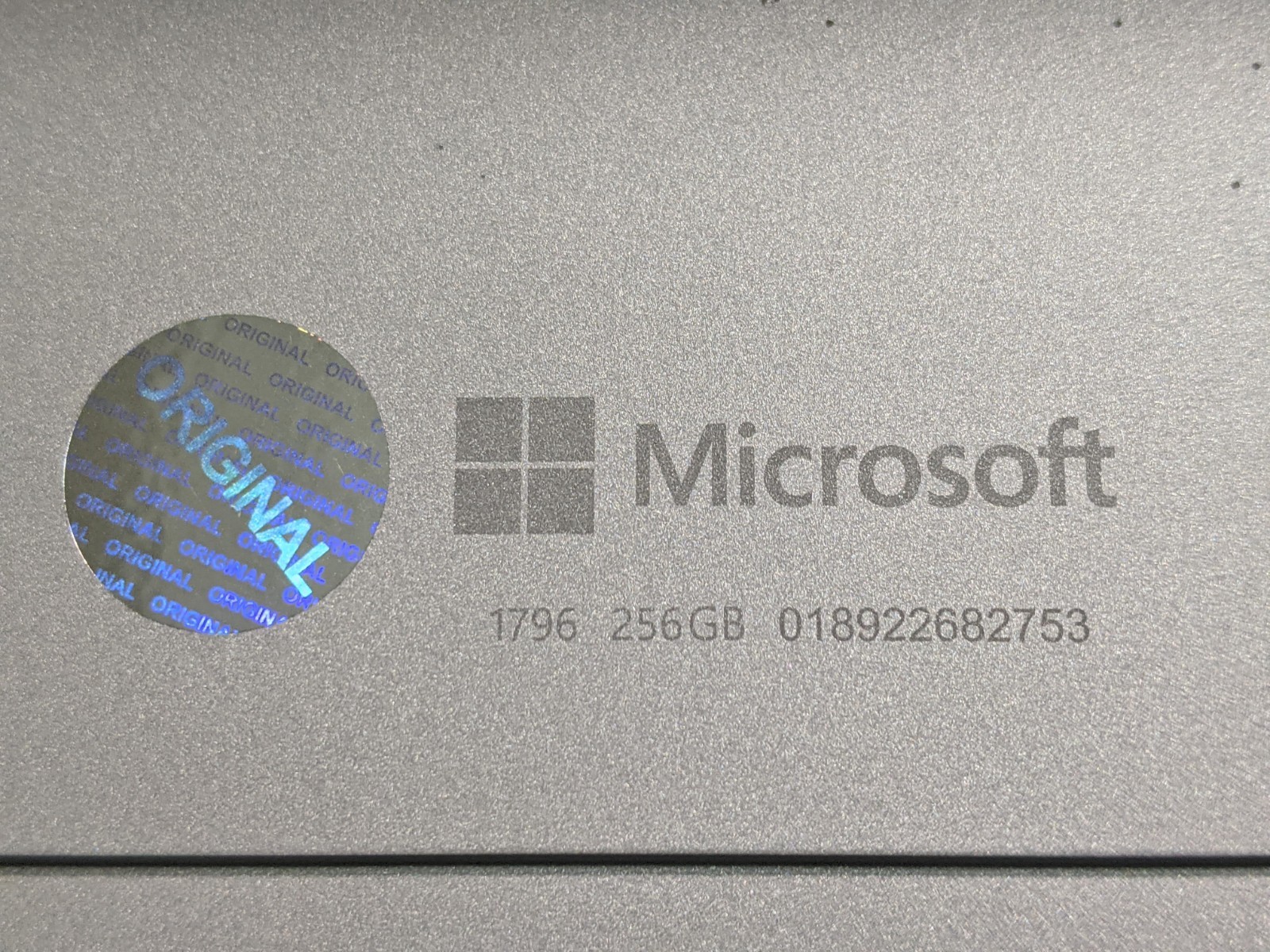 MS Surface Pro 5 1796 12.3″ 2736×1824 TOUCH i5-7300U 2.6GHz 8GB 256GB SSD AS-IS