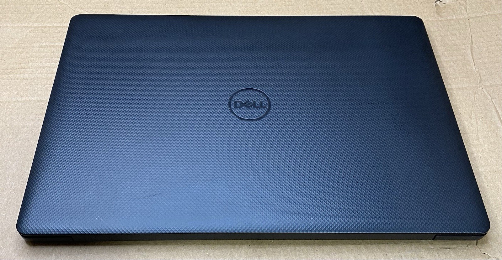 Dell Vostro 3583 15″ intel Core i5-8265U @ 1.60 GHz 8GB 250GB SSD Windows 11 Pro