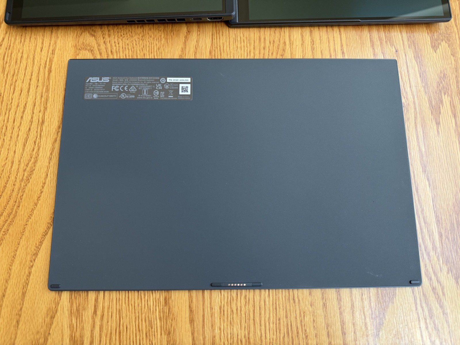 Asus Zenbook Duo 14, Ultra 9-285h, 4TB Evo 990, 32gb Ram, Win 11 Pro, Office ’21