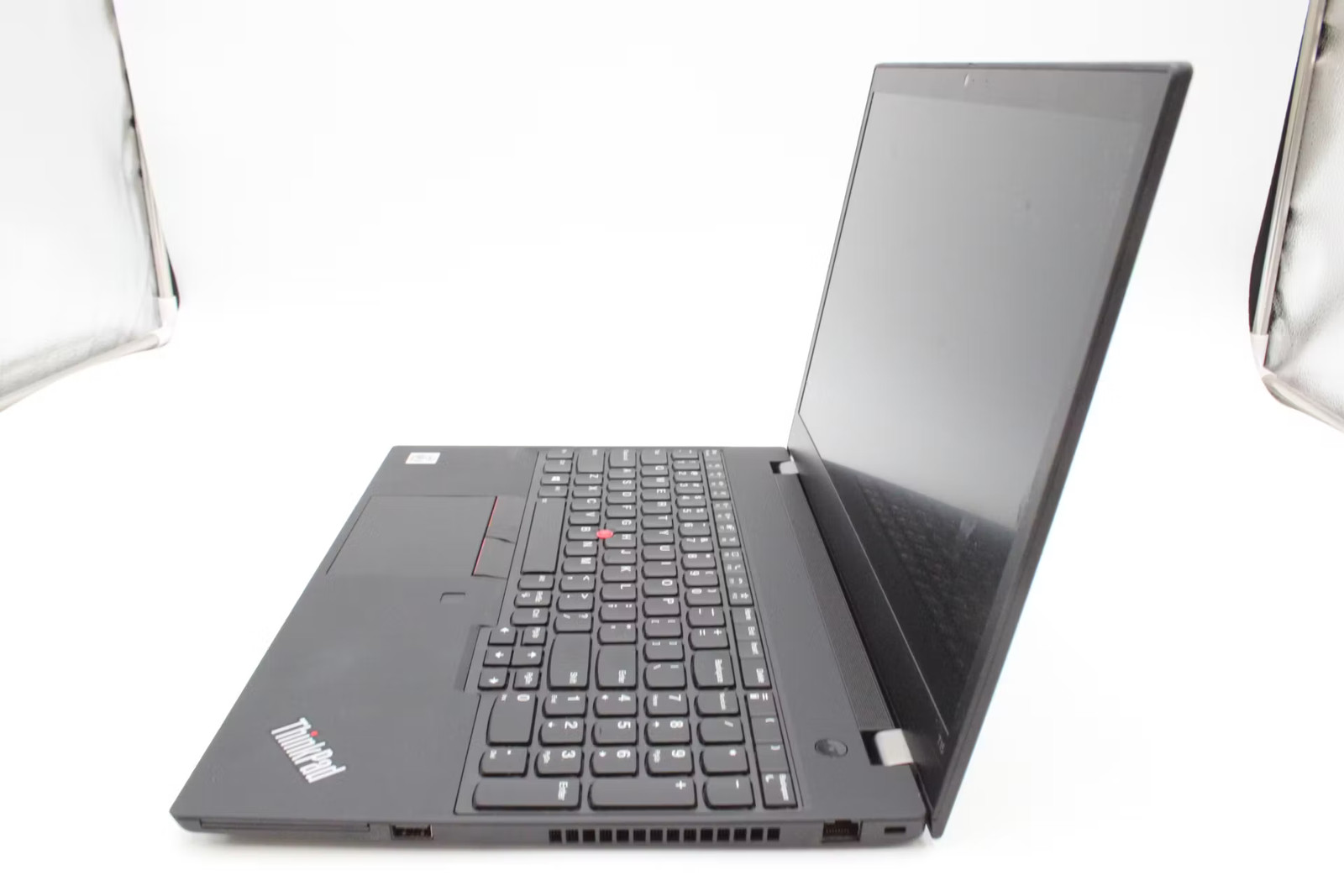 Lenovo ThinkPad T15 Gen 1 Used 15.5″ i5-10210U, 256GB NVMe, 8GB RAM