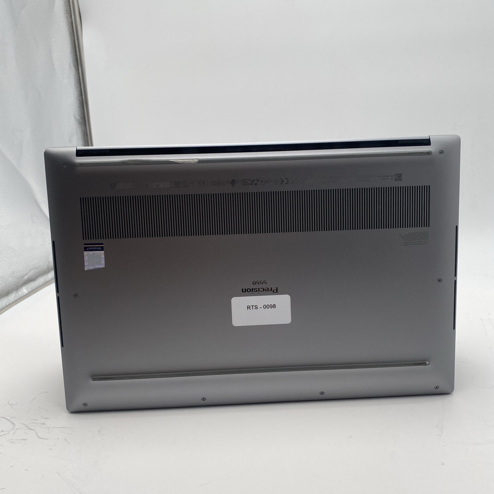Dell Precision 5550 i7-10850H 2.7GHz 32GB RAM 512GB W11P UHD Touchscreen T1000