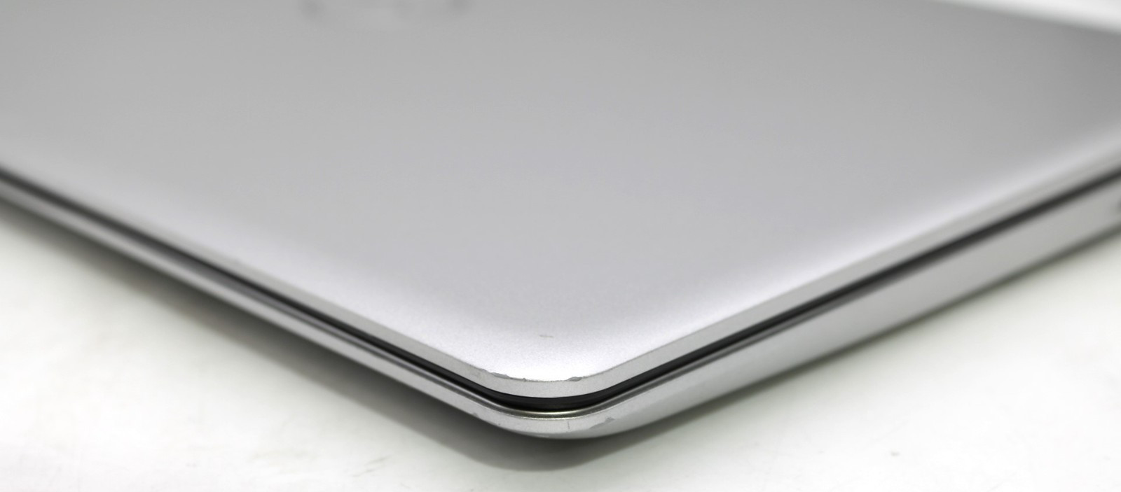 Dell Inspiron 15 5584-i5-8265U@1.6GHz-12GB DDR4 RAM-NO STORAGE/OS *PARTS/REPAIR*