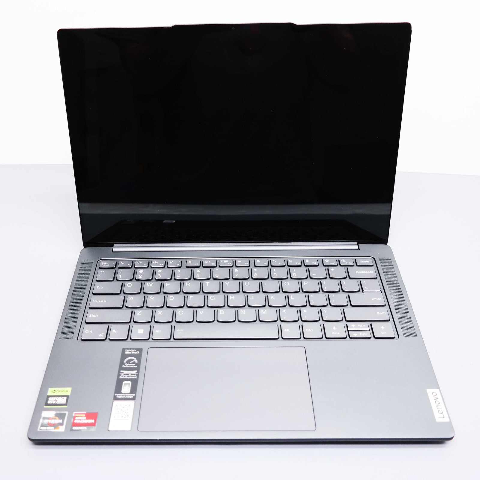 Lenovo Slim Pro 7 14.5″ Ryzen 7 7735HS 16GB 512GB RTX 3050 ISSUE