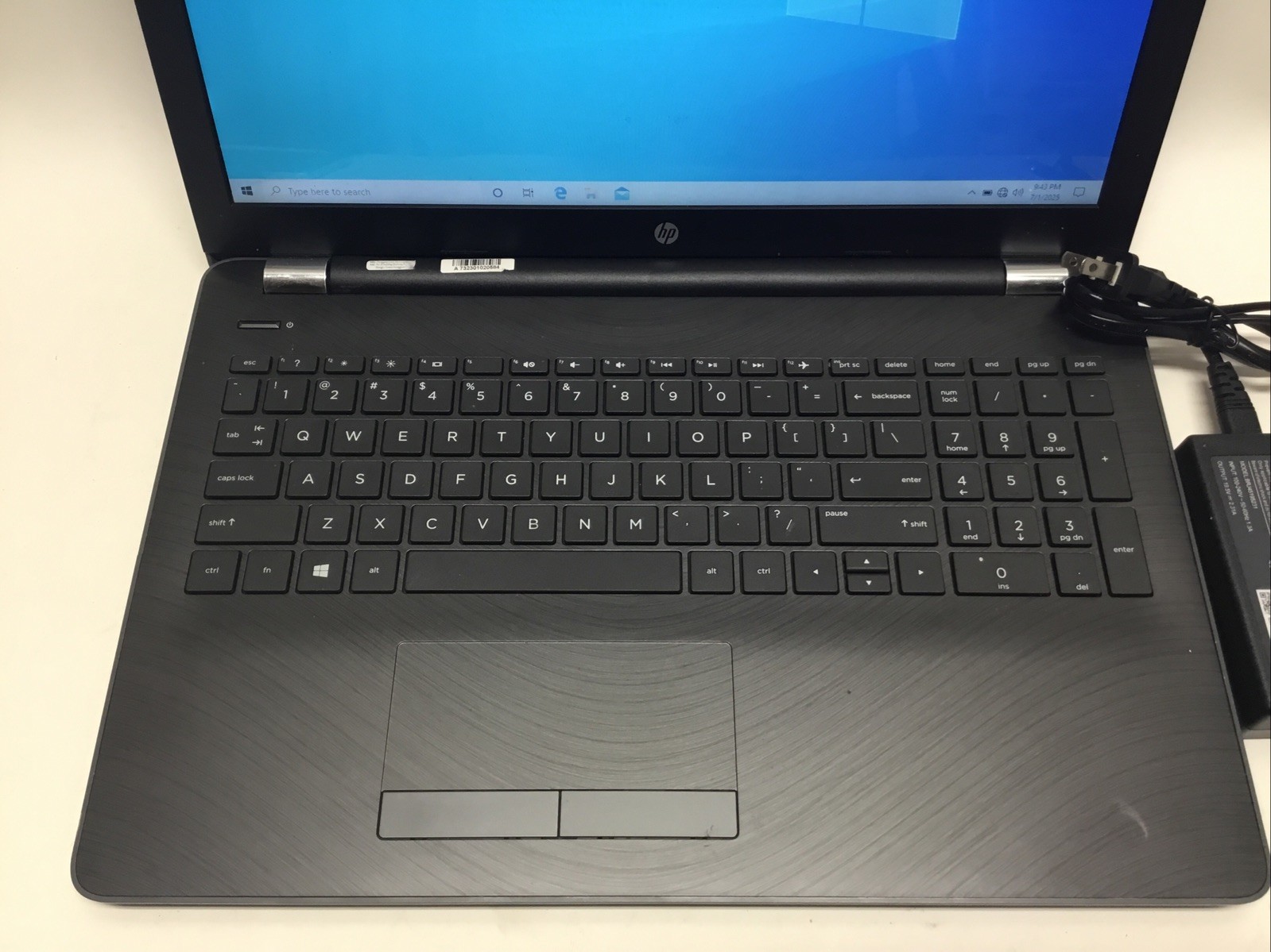 HP 15-db0011dx 15-db0011dx 15.6″ A6-9225 2.6GHz 4GB RAM 1TB HDD