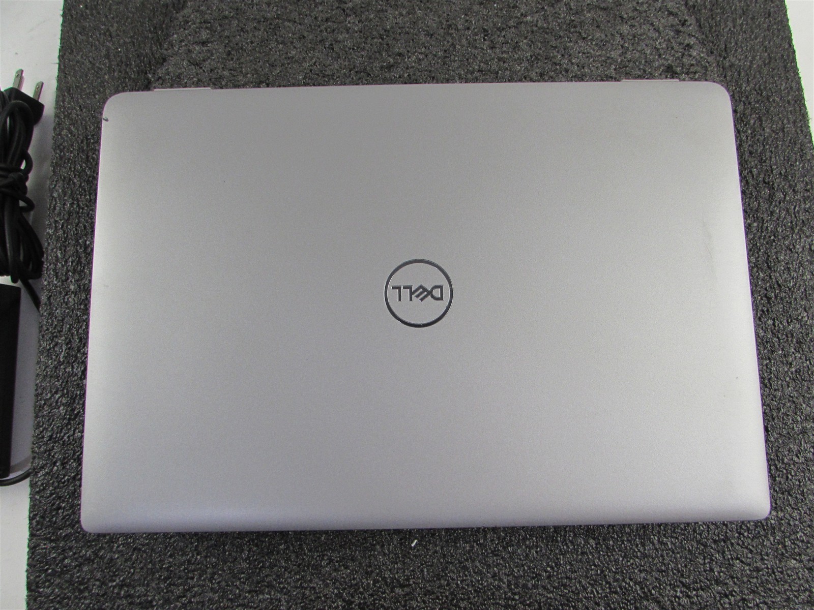 DELL LATITUDE 5340 1920X1080 FHD TOUCHSCREEN I5-1345U 512GB SSD 16GB RAM NO O.S