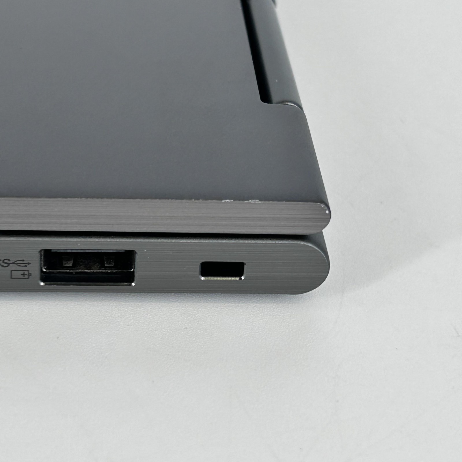 Lenovo ThinkPad X1 Yoga Gen 6 14 UHD+ TOUCH i7-1185G7 3.00GHz 16GB 512GB Bad Cam