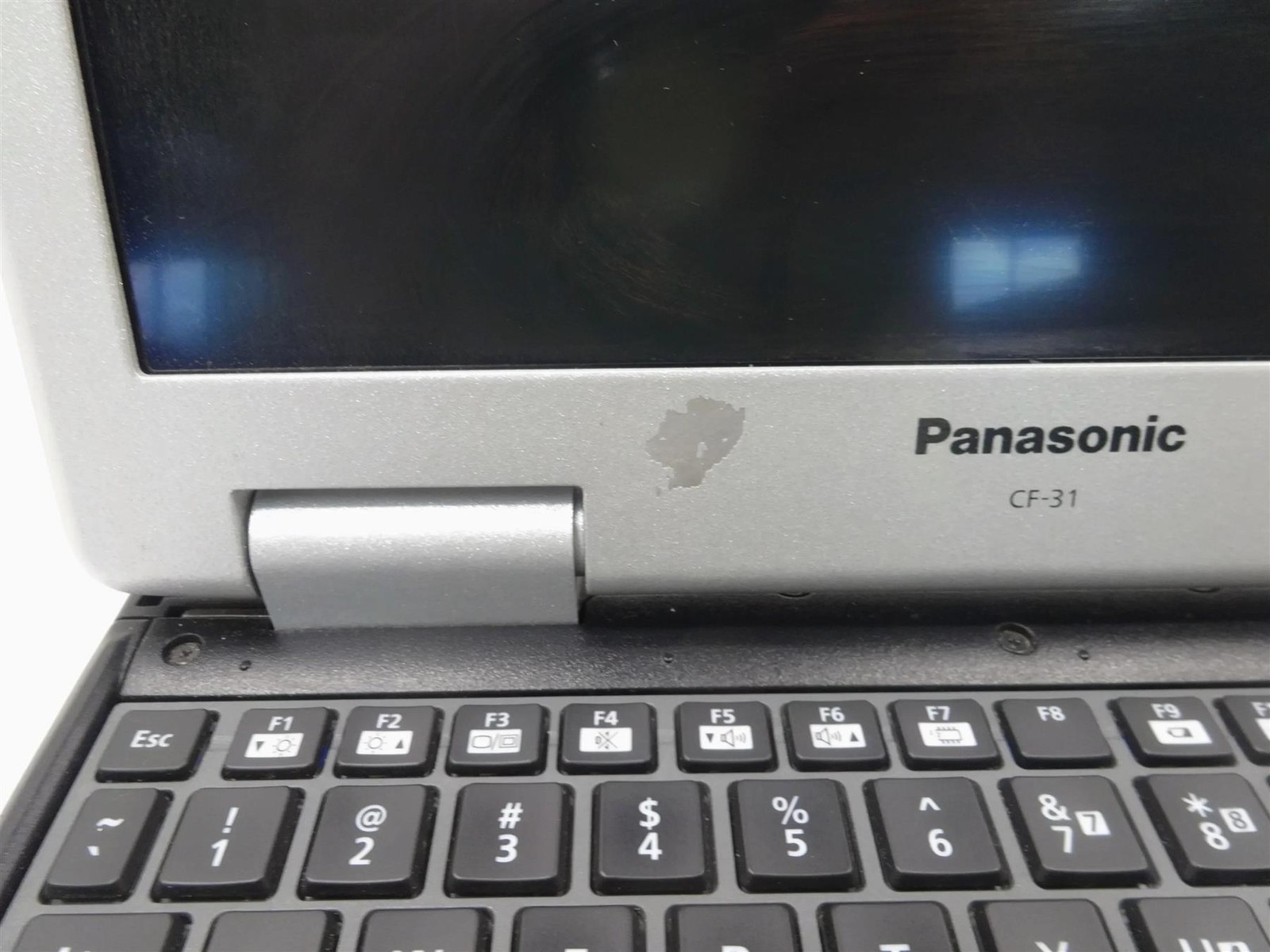 Panasonic Toughbook CF-31 Core i7-7600U 2.8GHz 8GB 256GB SSD W/ Pen