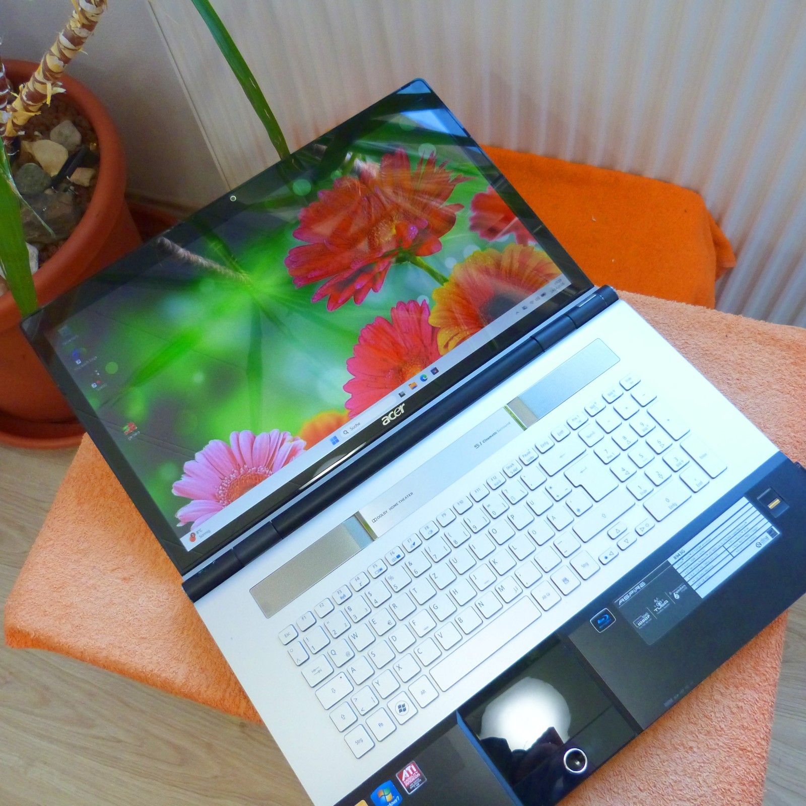 Acer 8943 ETHOS MAX Cinema 18″ METAL l 16GB RAM l 2TB SSD Windows 11 QUAD i7