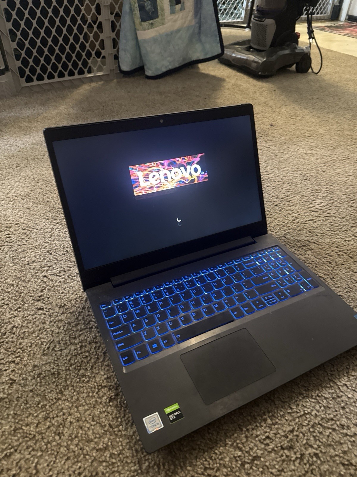 Lenovo IdeaPad 330 Intel Core i5 16GB 750GB SSD GTX 1650 15.6″ Windows 11 Black