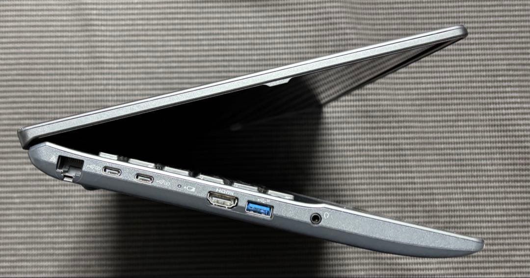 Fujitsu LIFEBOOK AH53/J3 i7 1255U Iris Xe 16GB SSD 512 16.0″ Wide Win 11 DVD
