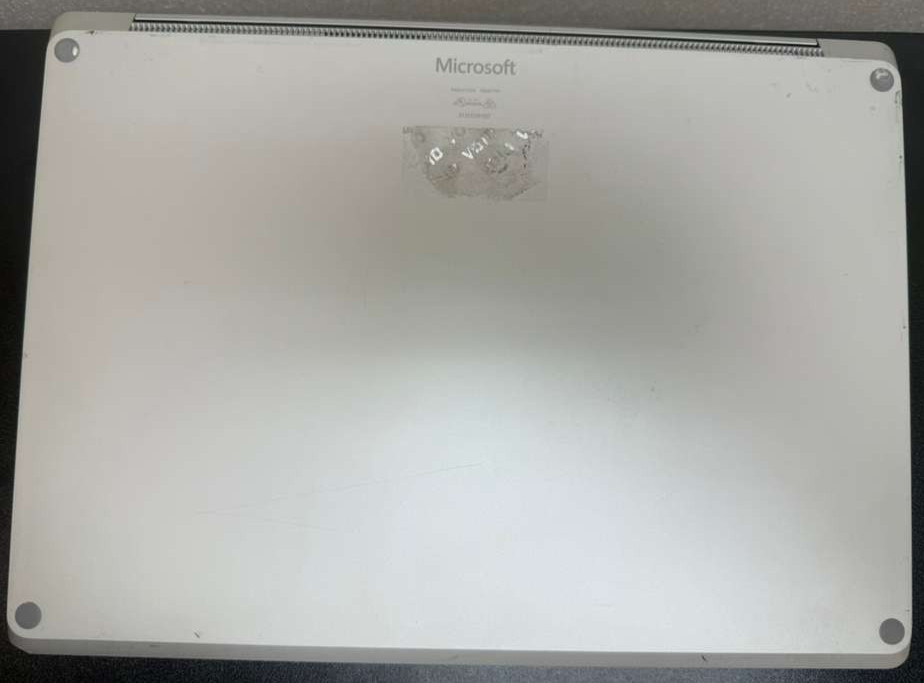 Microsoft Surface Laptop 2 13.5″ Touch i5 8GB 256GB SSD Win 11 Pro USED