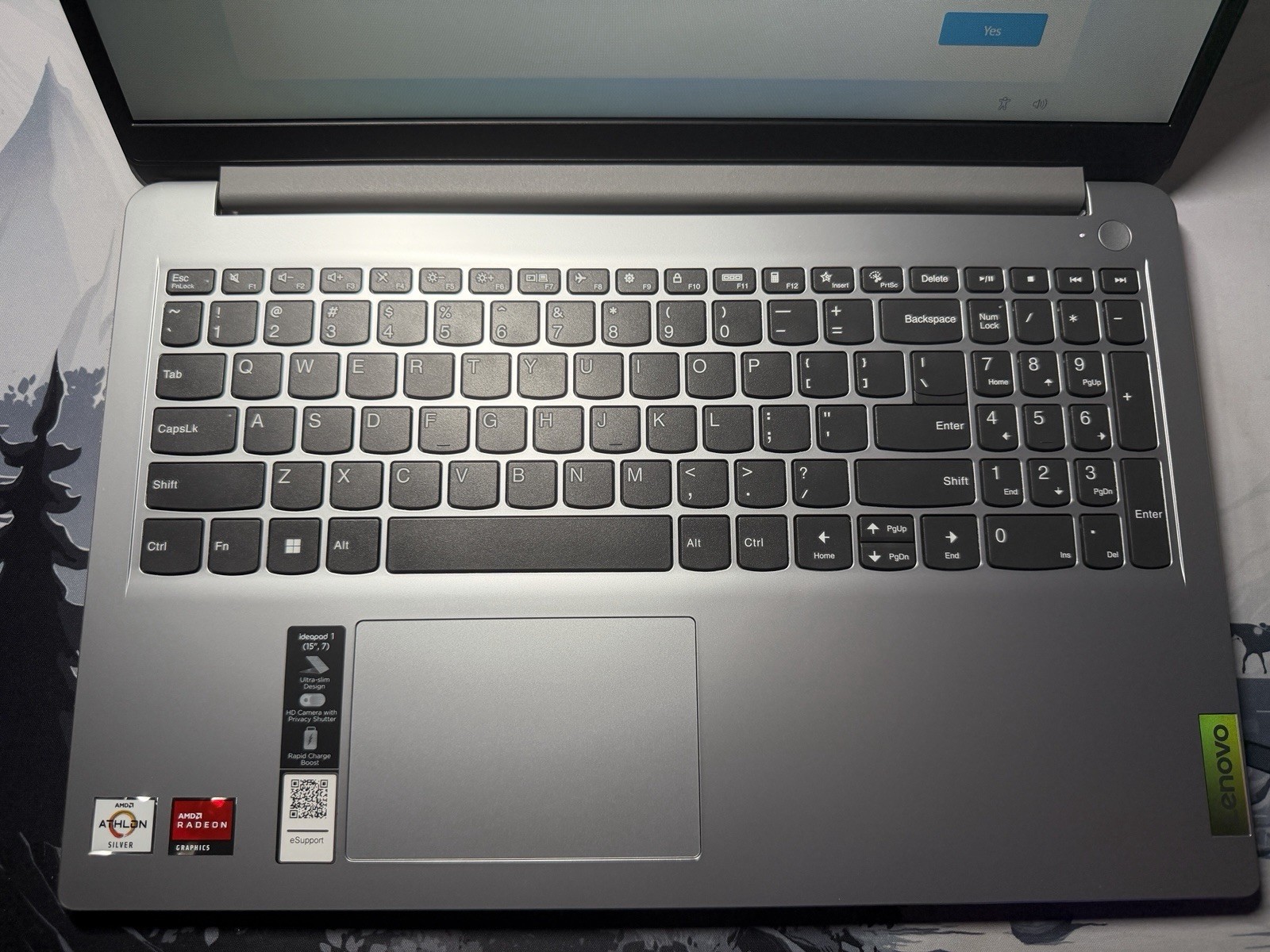 Lenovo IdeaPad 1 15ADA7 AMD Athlon Silver 3050U 12GB RAM 256GB SSD Win11