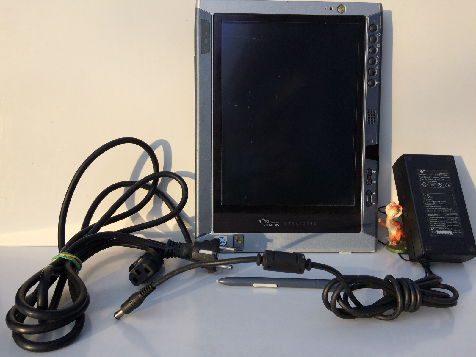 Fujitsu-Siemens Stylistic ST 4121 W Tablet PC Computer Laptop Netbook Pentium 3