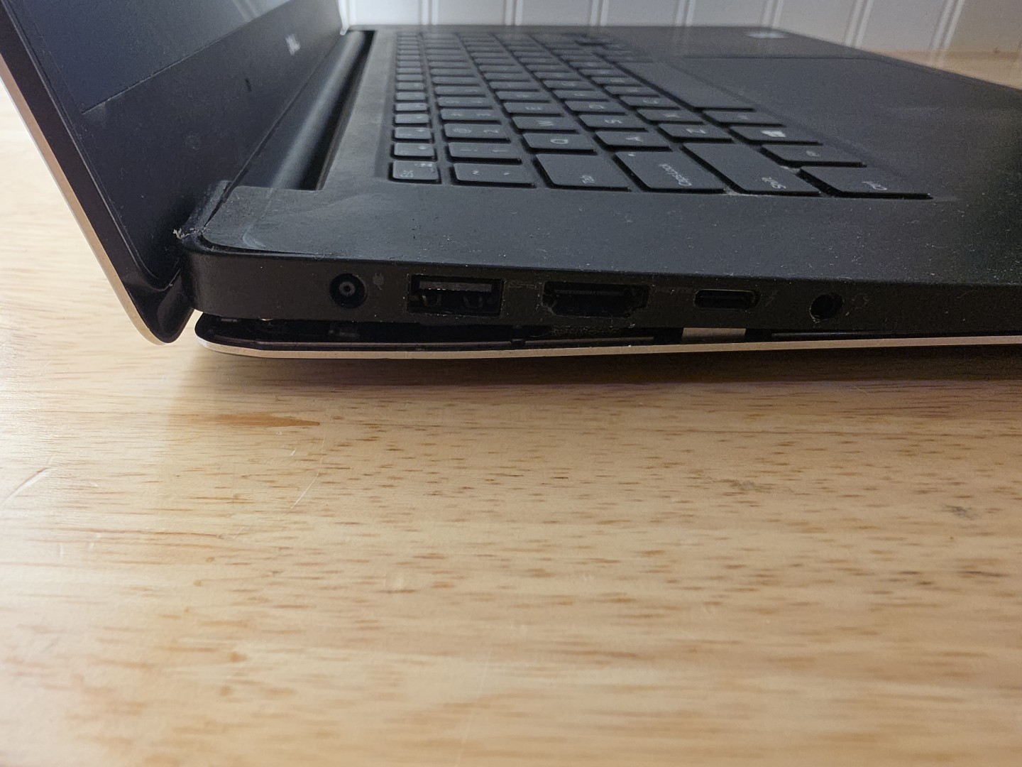 Dell XPS 15 P56F Laptop Computer & HP Presario F700 Parts Only