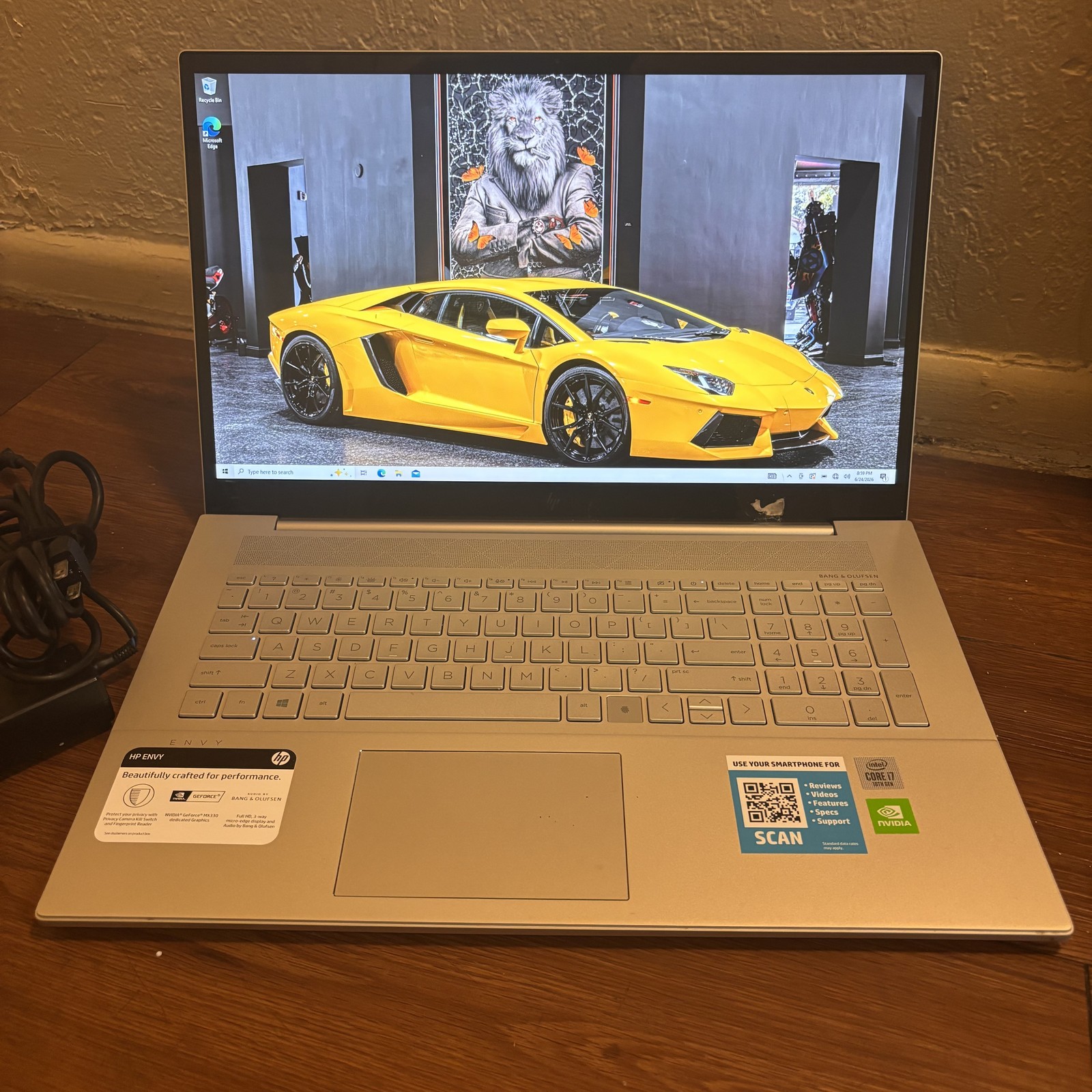 HP Envy 17m-cg0013dx Laptop i7-1065G7 1.3GHz 12GB 512GB SSD NVIDIA CRACKEDSCREEN