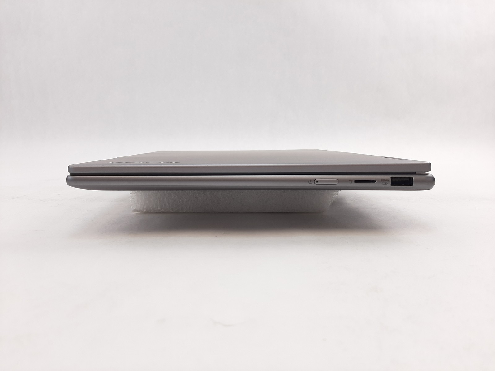 Lenovo Yoga 7 14AHP9, Ryzen 5 8640HS 3.50GHz, 16GB RAM, 256GB NVMe, No AC C4*185