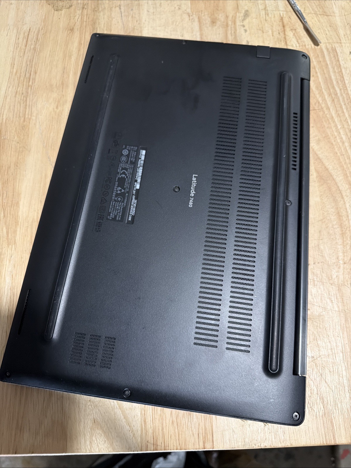 Dell Latitude 7480 i7-7600U 8GB RAM 256GB SSD 14” Win 11 Pro + LibreOffice