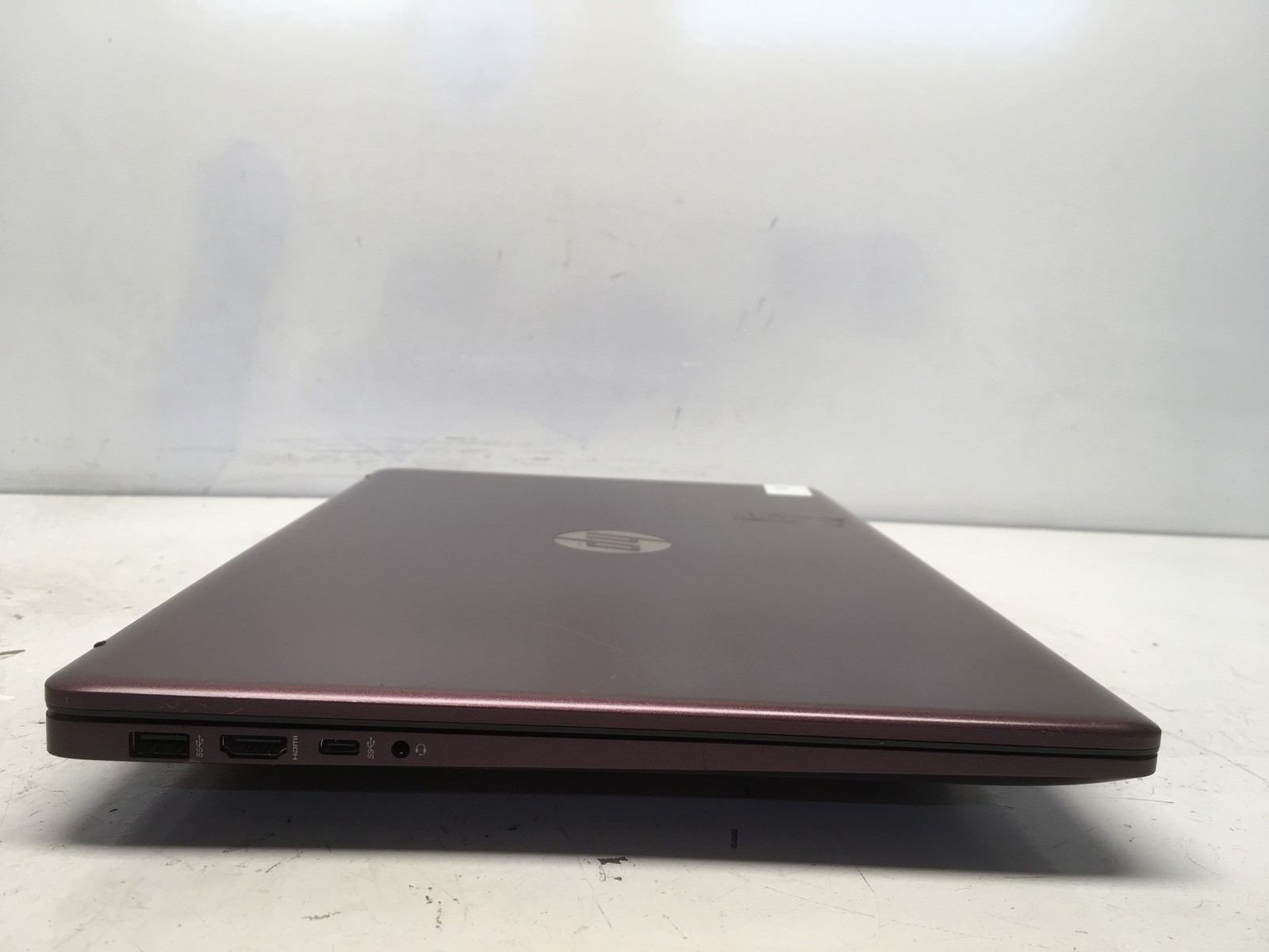 HP17-CP0011DS AMD Ryzen 3 2300U 2GHz 16 GB NO HDD No Batt