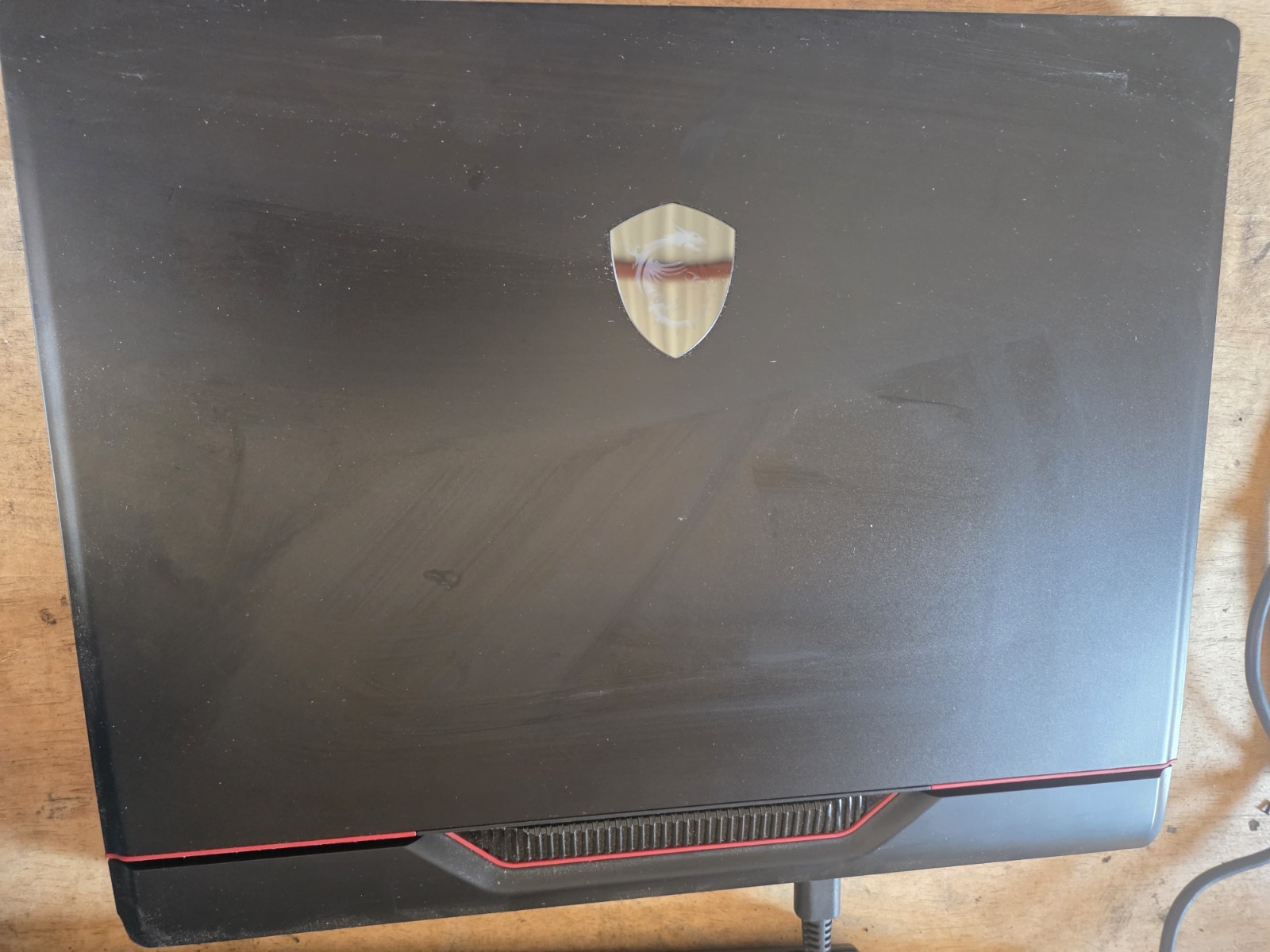 MSI Raider GE78 HX 14VGG-252US 17.3″ (1TB SSD, Intel Core i9-14900HX Rtx4070 Pos