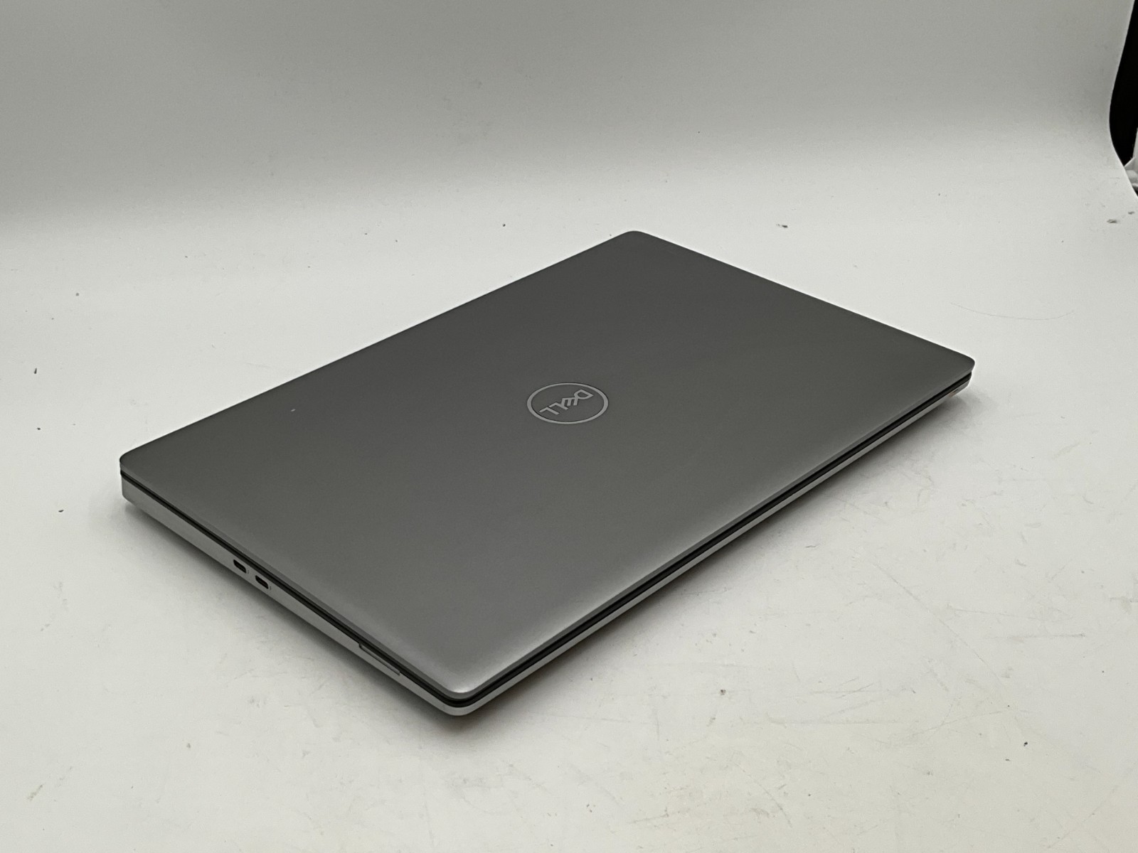 DELL Precision 7560 i7-11850H 2.50g 32GB 1TB T1200 15.6″ win11 LAPTOP 6JP64M3