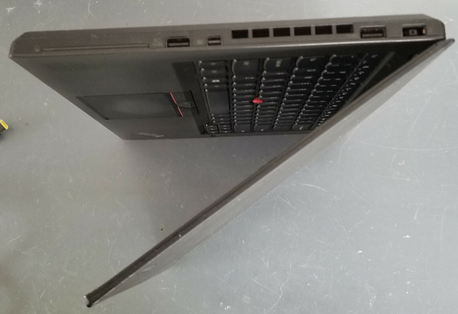 Lenovo Thinkpad T450 Laptop 14″ Core i5-5300U 2.3Ghz 8GB RAM, 240GB SSD