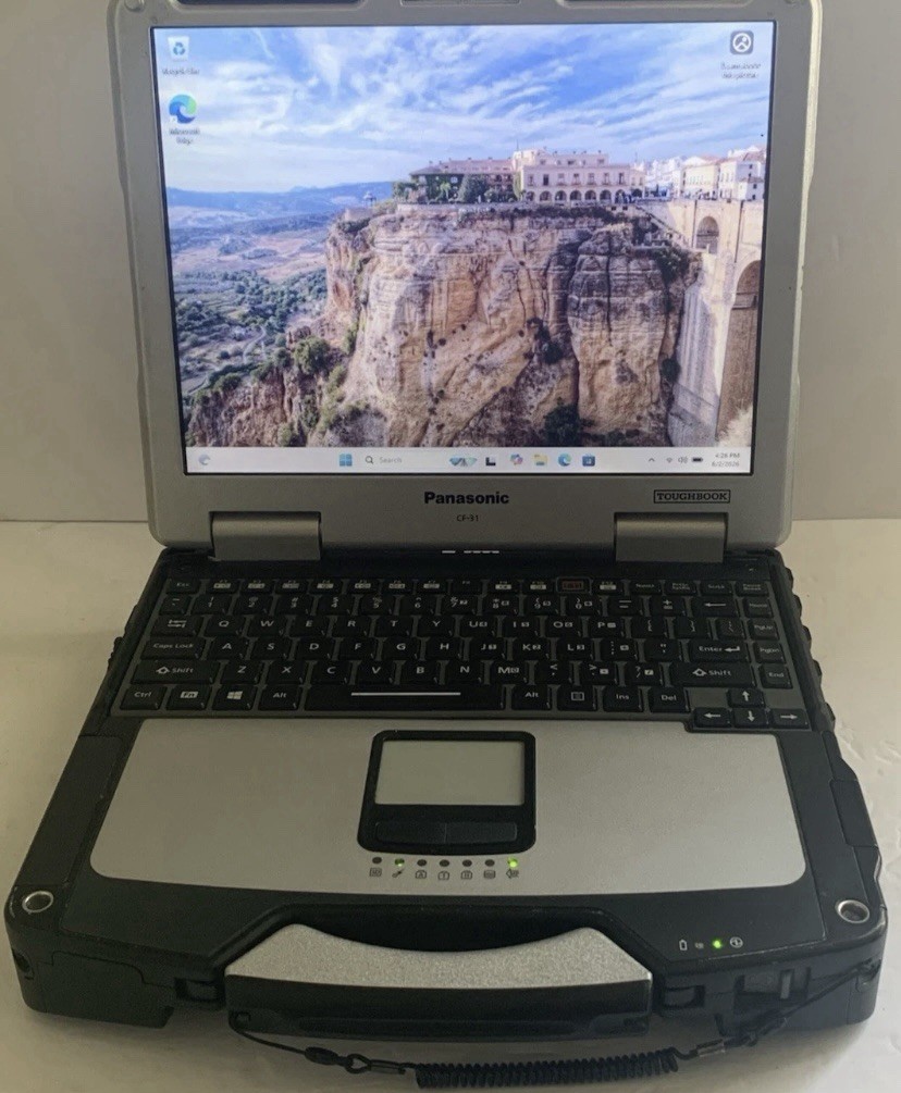 Panasonic Toughbook CF-31 MK6 i7-7600U Touch 16GB 256 SSD Win11pro 4G/DVD -Clean