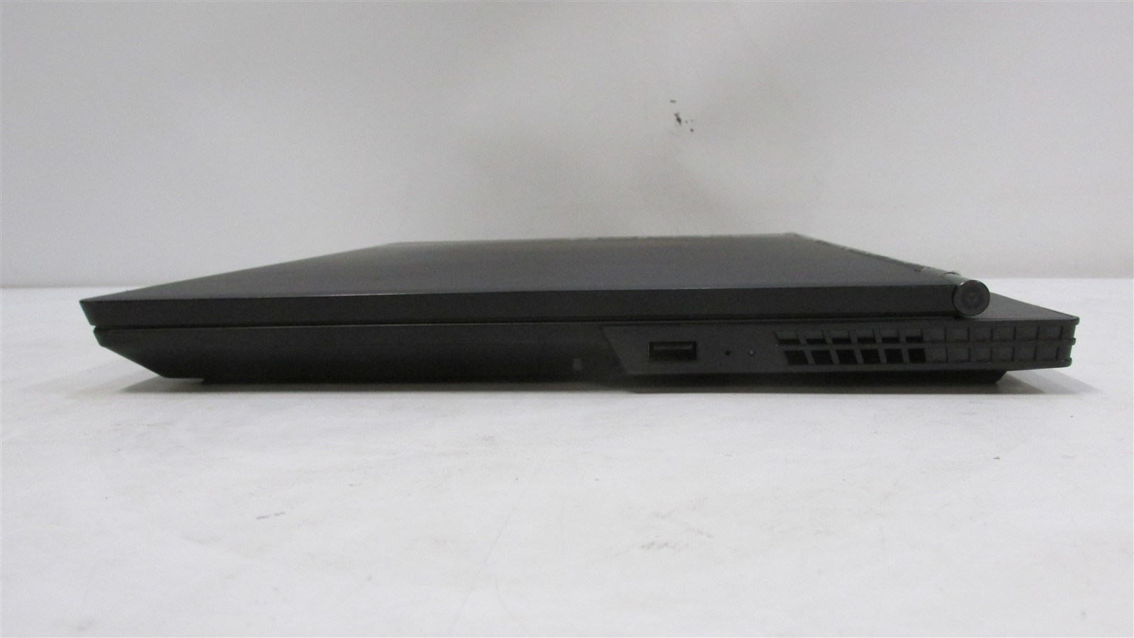 Lenovo Legion Y540 i7-9750H 2.6GHz 16GB RAM 512GB NVME 1TB SSD 15.6″ W11H LIQDMG