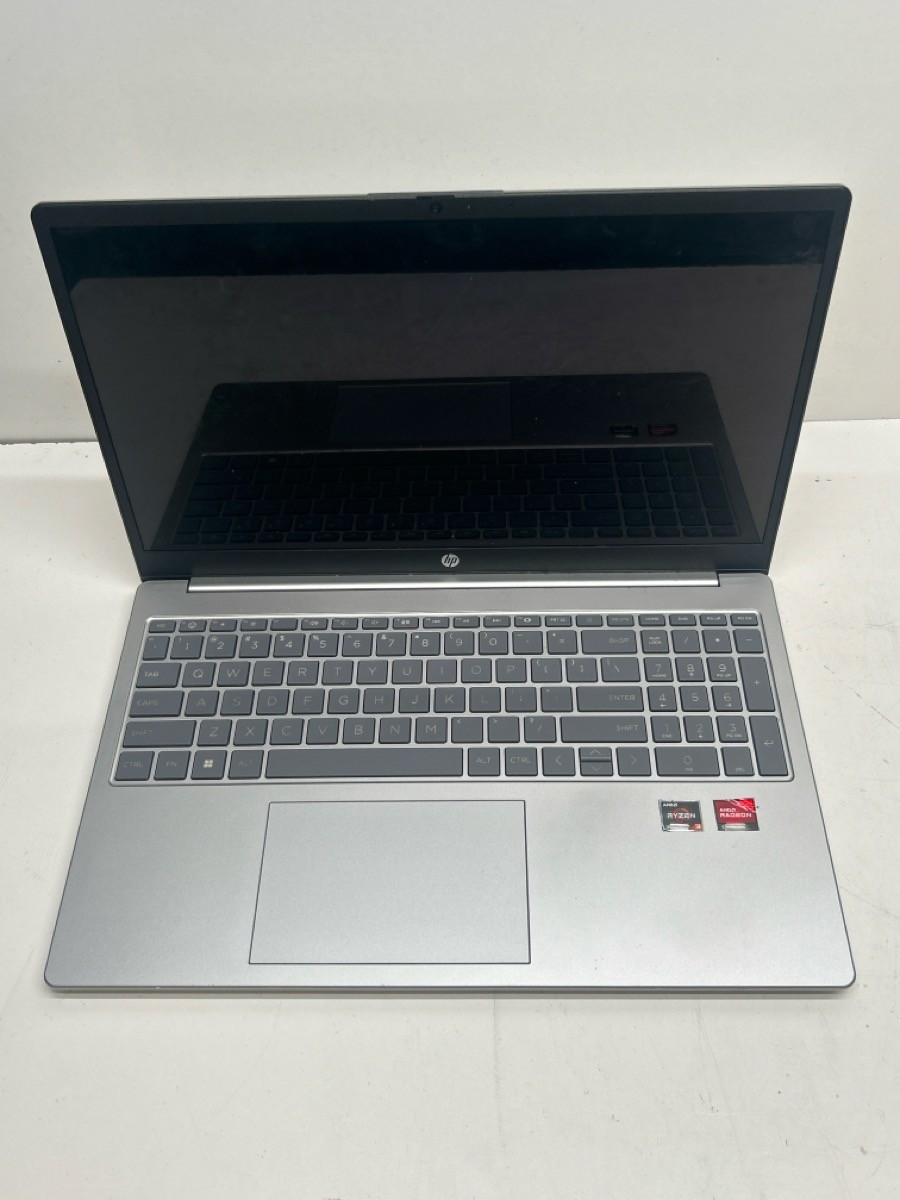 HEWLETT PACKARD 15 -15FC0 (P28020142)