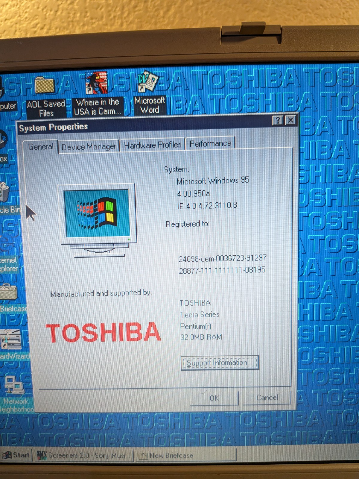 Vintage Toshiba Tecra 500CDT Notebook Computer w/HDD RAM WIN 95 *WORKS*