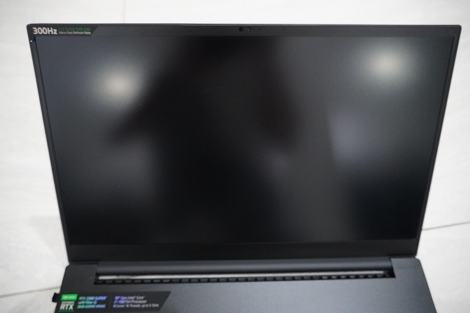 Razer Blade Pro 17 i7-10875H RTX 2080 Super Max-Q 16GB 512GB SSD RGB SD READ