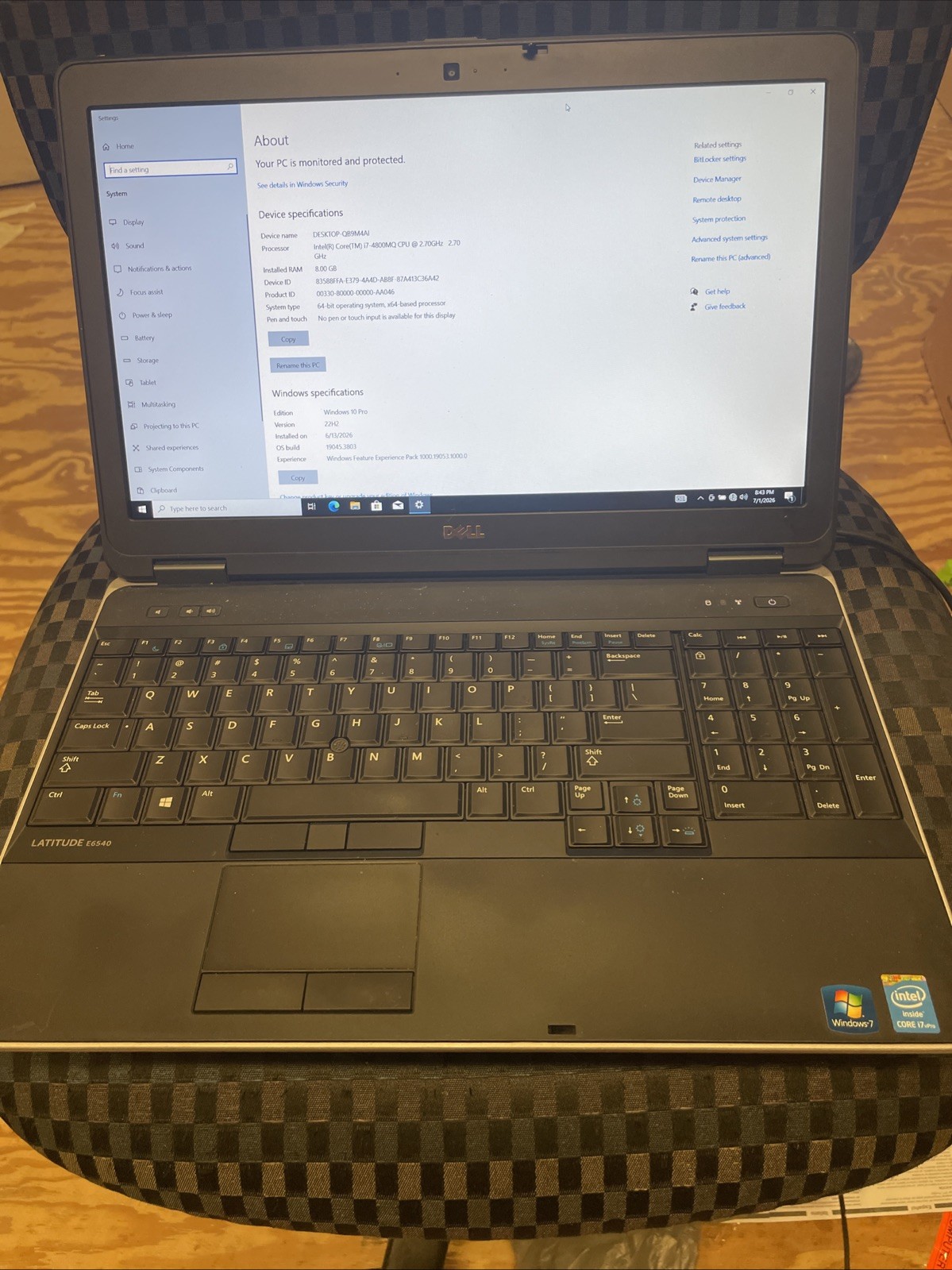 Dell Latitude E6540 laptop. i7, 250gb, HDD, 8gb Ram, 15.6 widescreen.