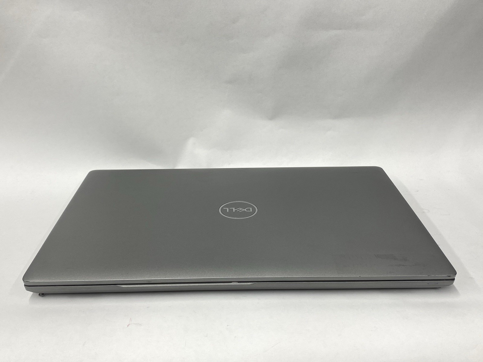 Dell Precision 3561 – FHD – i7-11850H – No RAM/SSD/OS – READ