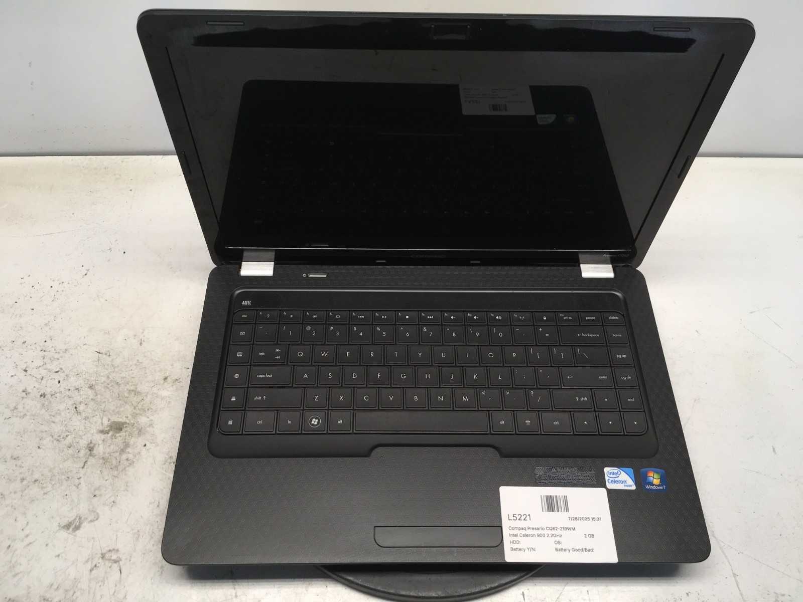 Compaq Presario CQ62-219WM Intel Celeron 900 2.2GHz 2 GB NO HDD