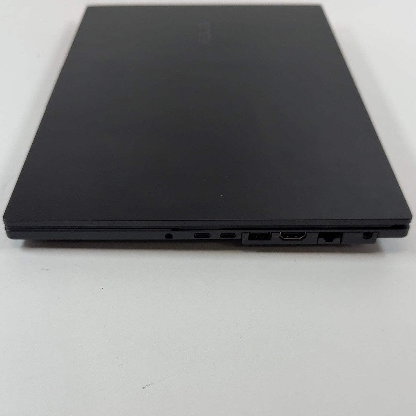 Asus Vivobook Pro 15 Q543M 15.6″ Core Ultra 9 185H 24GB RAM 2TB SSD RTX 3050