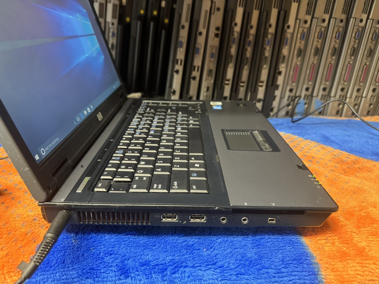 HP 6710b 15.4”, Win10pro, Intel C2D 2.20, 150 GB, 2.5 GB, DVD-RW, Wifi, #004