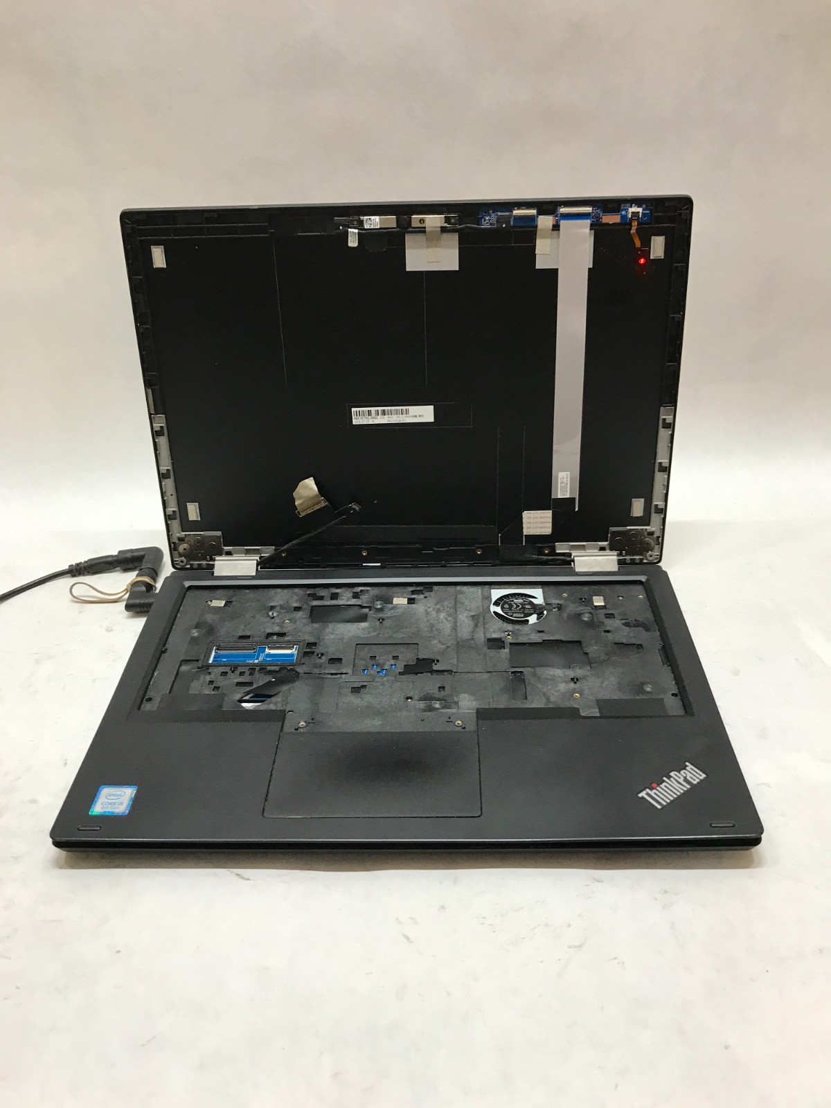 Lenovo ThinkPad Yoga L380 13″ Intel Core i5 NO RAM NO HDD/OS For Parts AS IS -DW